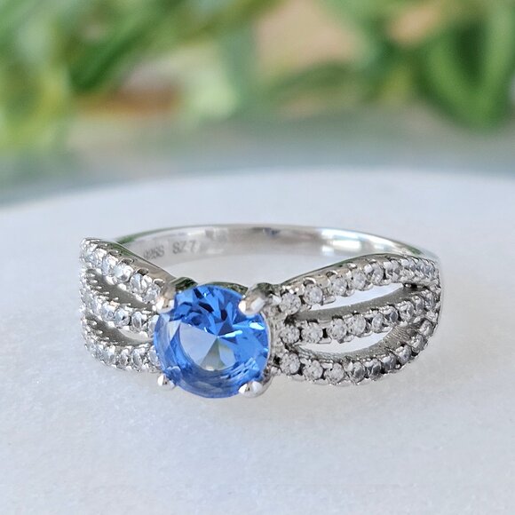Blue Topaz Bow Ring, 925 Sterling Silver  Charmed Aroma - Picture 1 of 6